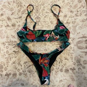 Fashion Nova Floral Bikini (Size M)